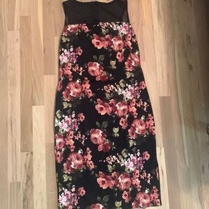 Nwt Piphany Queens Floral Sleeveless Dress with Mesh Top Black/Pink Women’s M